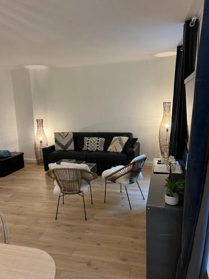 Notre Dame - Stylish Apartment Париж Экстерьер фото