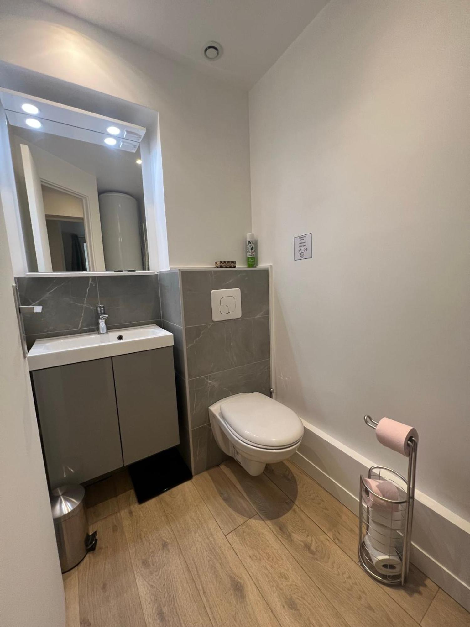 Notre Dame - Stylish Apartment Париж Экстерьер фото